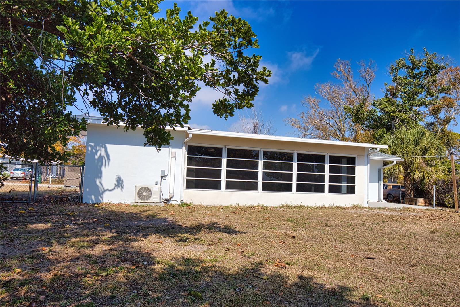 OVERBROOK GARDENS - Residential