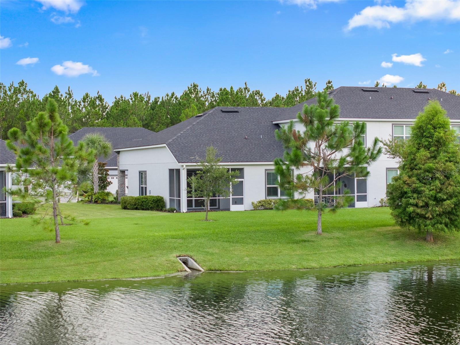 856 PINEWOOD DRIVE