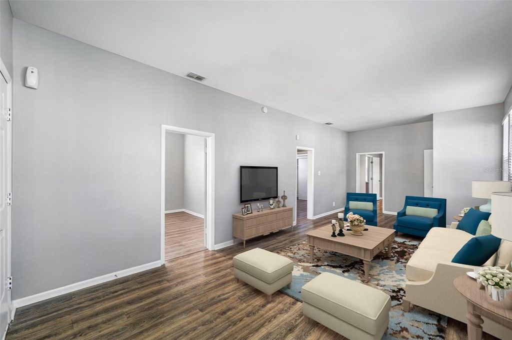 Photo of 3006 N 13th Street, Tampa, FL 33605 (MLS # C7519509)