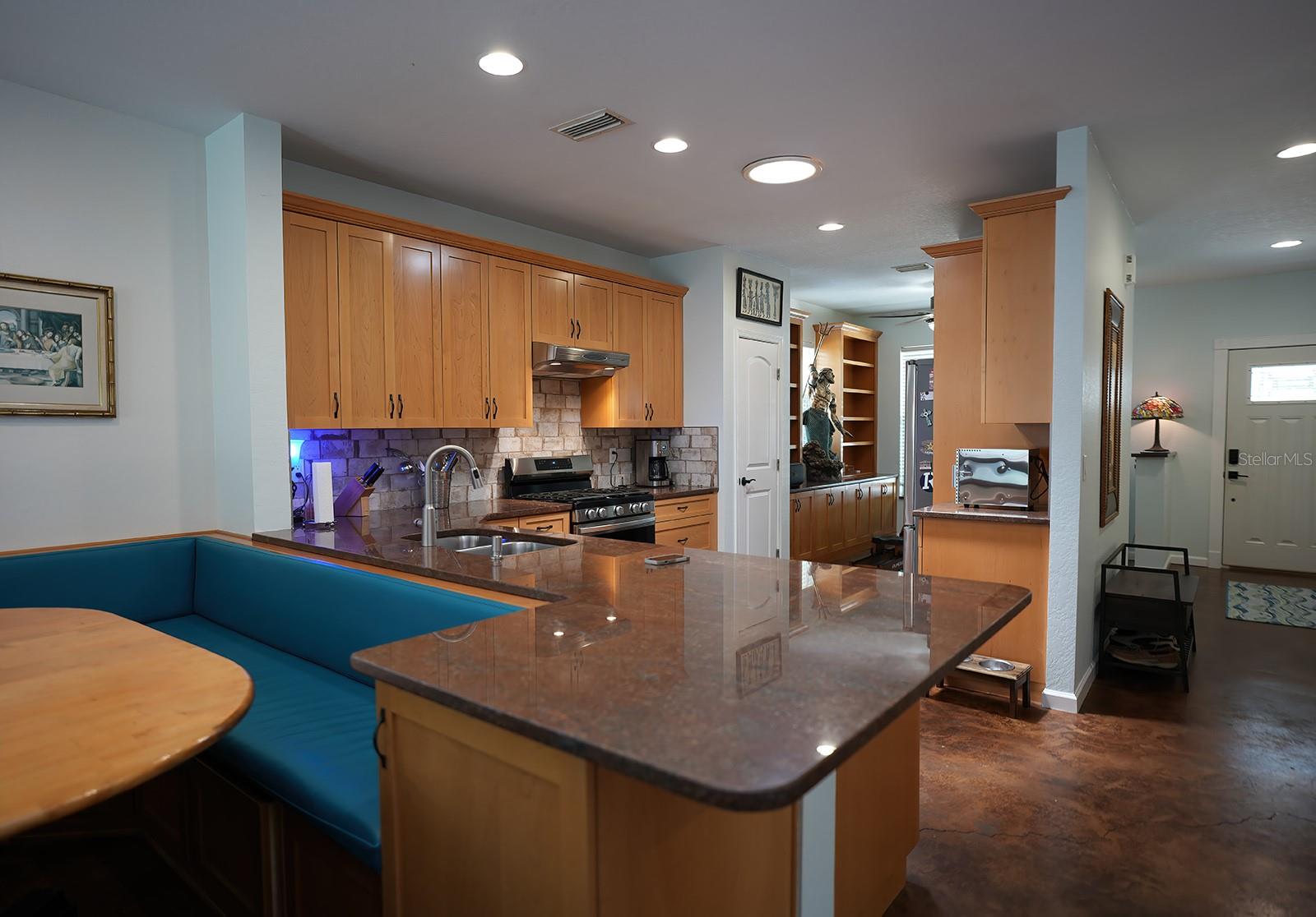 ACREAGE & UNREC - Residential