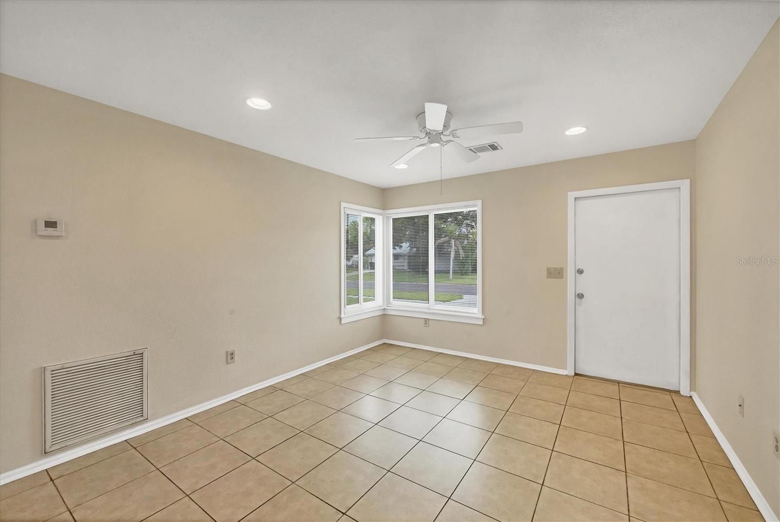 PORT CHARLOTTE SUB 50 - Residential Lease