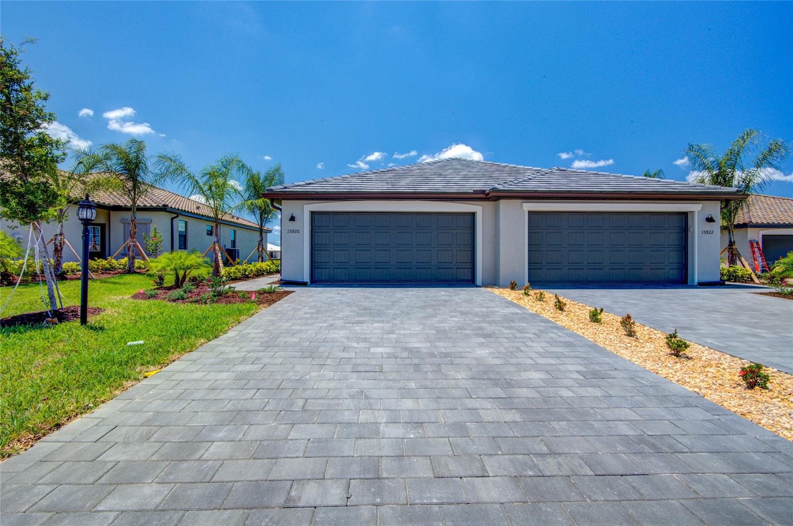 LORRAINE LAKES PH I - Residential Lease