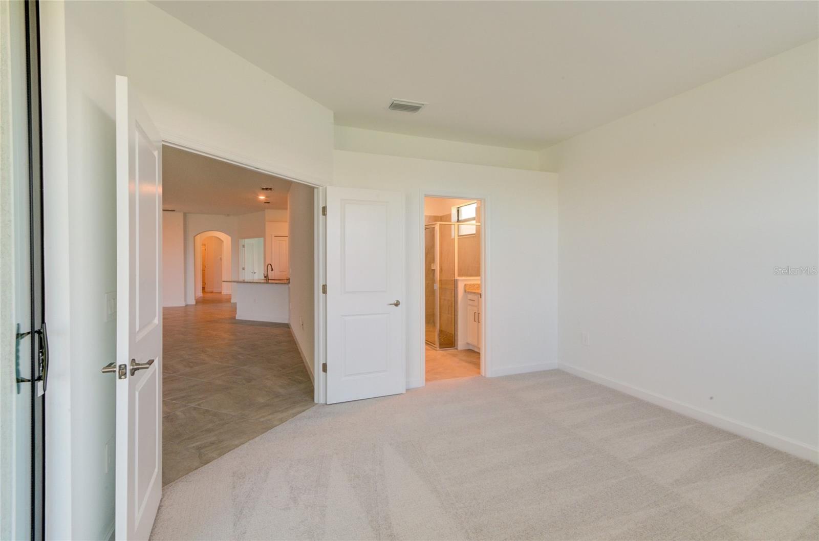 LORRAINE LAKES PH I - Residential Lease