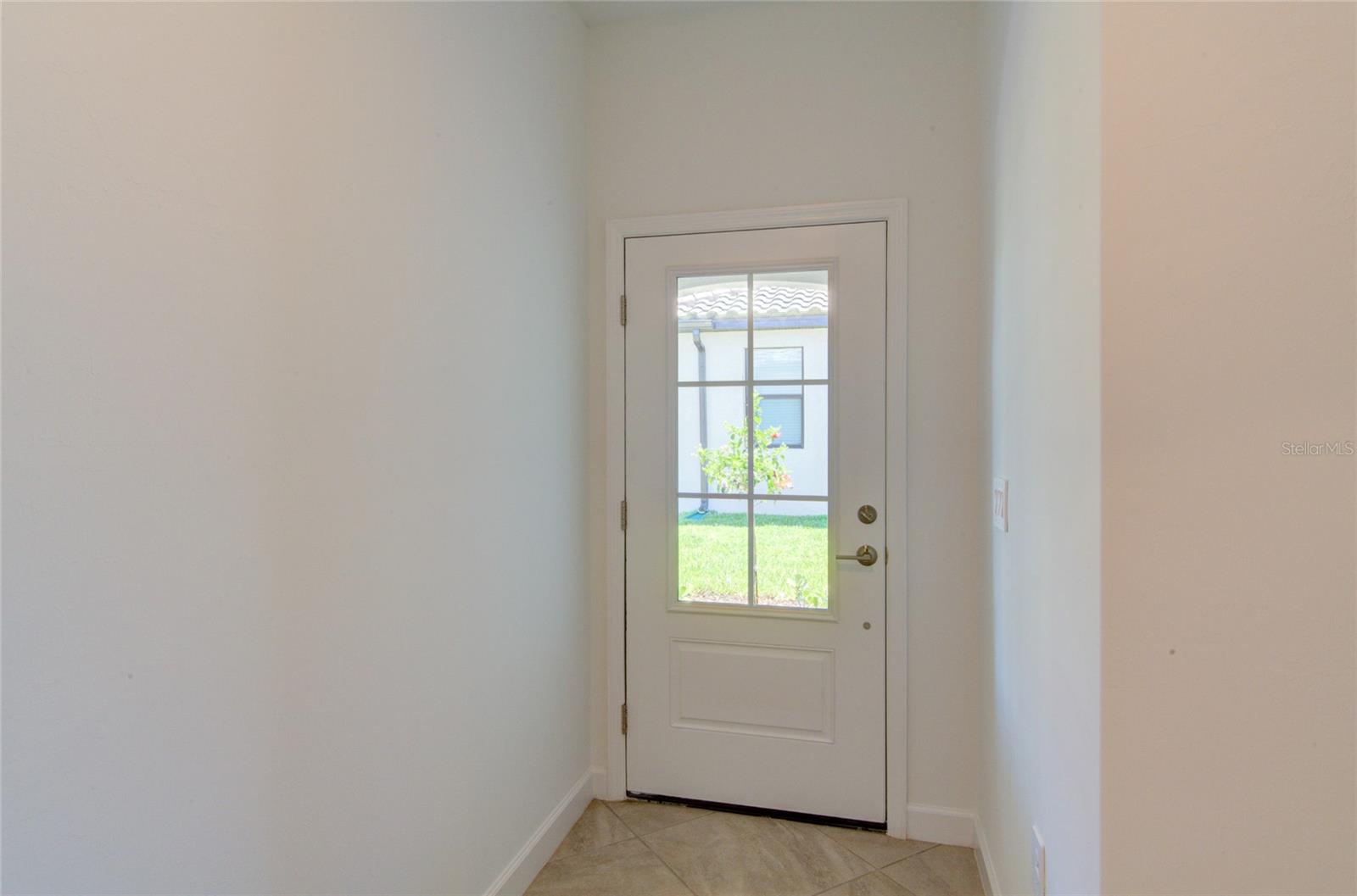 LORRAINE LAKES PH I - Residential Lease