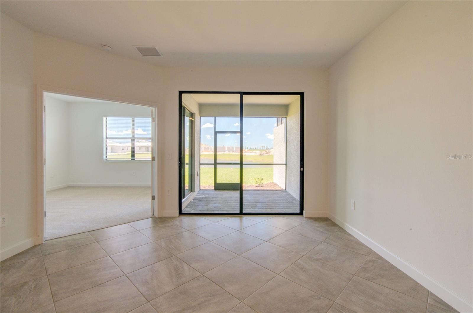 LORRAINE LAKES PH I - Residential Lease