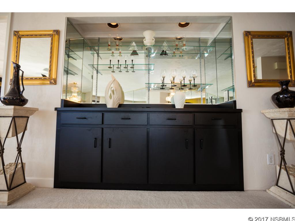 Sherwin Condo - Residential