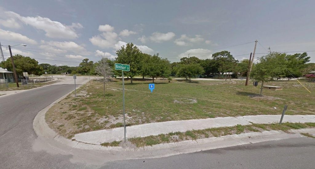 Photo of 908 Gilbert Street, Titusville, FL 32780 (MLS # A4667647)