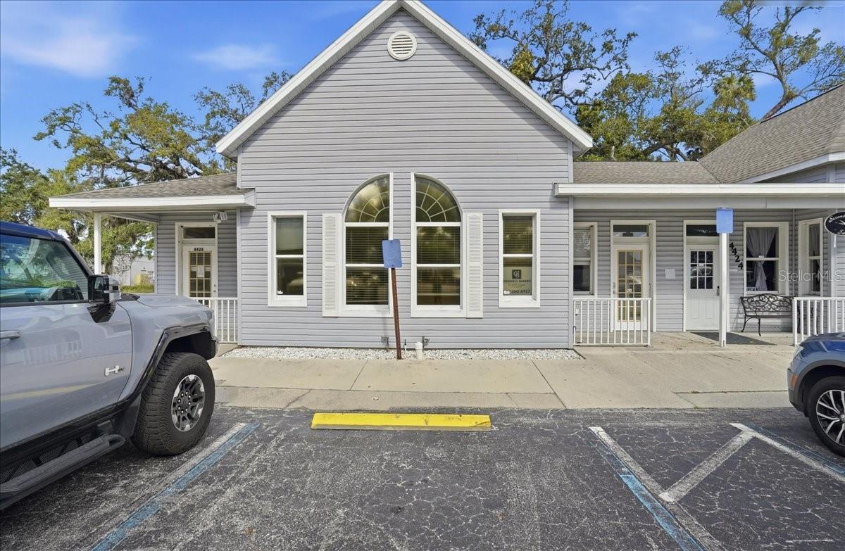 GAZEBO SQUARE COMM - Commercial Sale