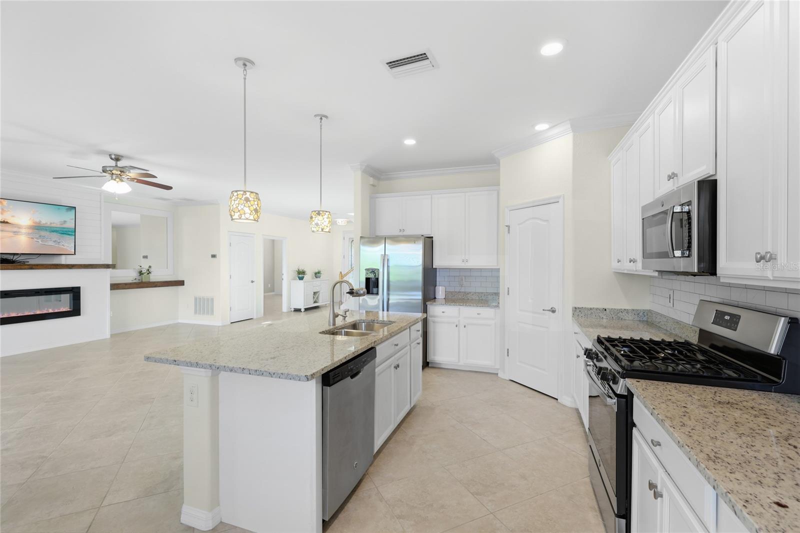 SAVANNA AT LAKEWOOD RANCH PH II A&B - Residential