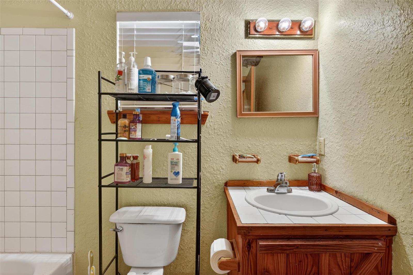EAST UMATILLA - Residential