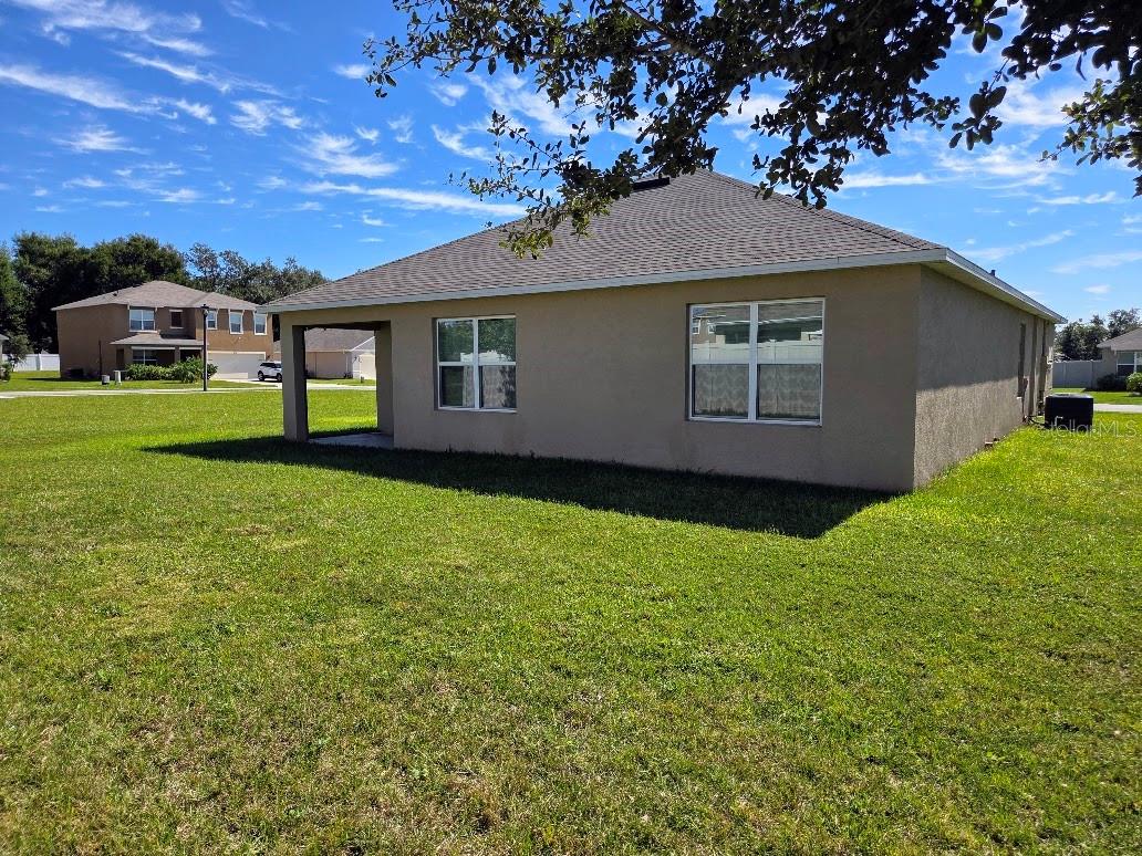 VERANDAH PARK - Residential Lease