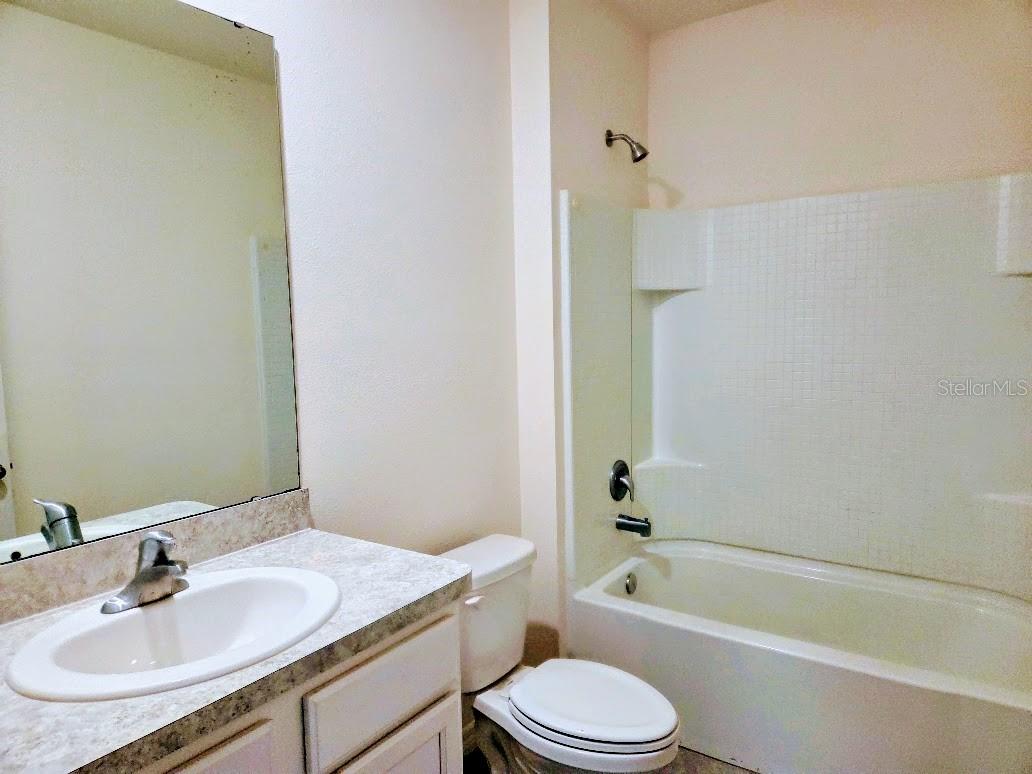 VERANDAH PARK - Residential Lease