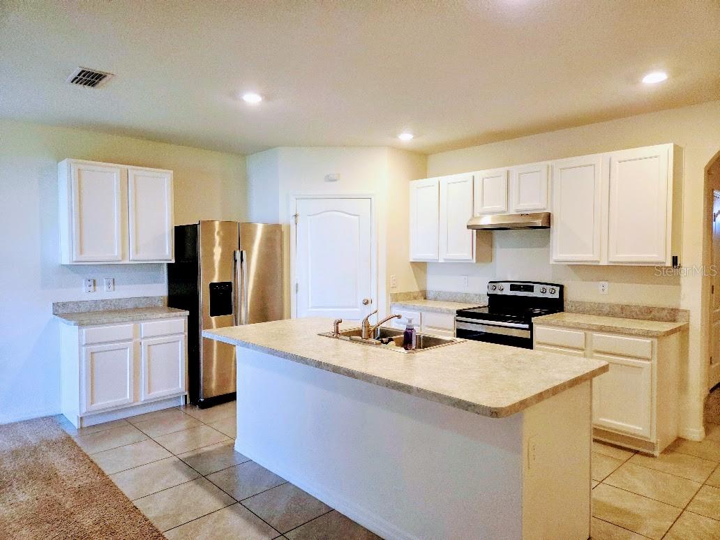 VERANDAH PARK - Residential Lease