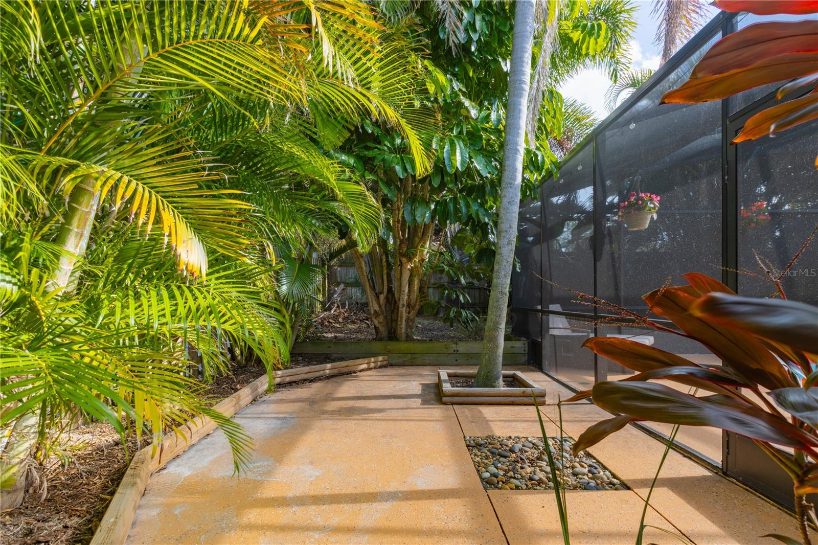 COLIN PARK - Residential