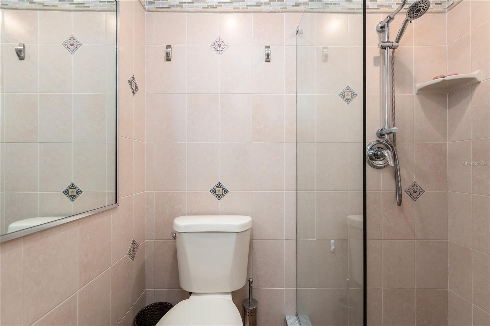 COLIN PARK - Residential