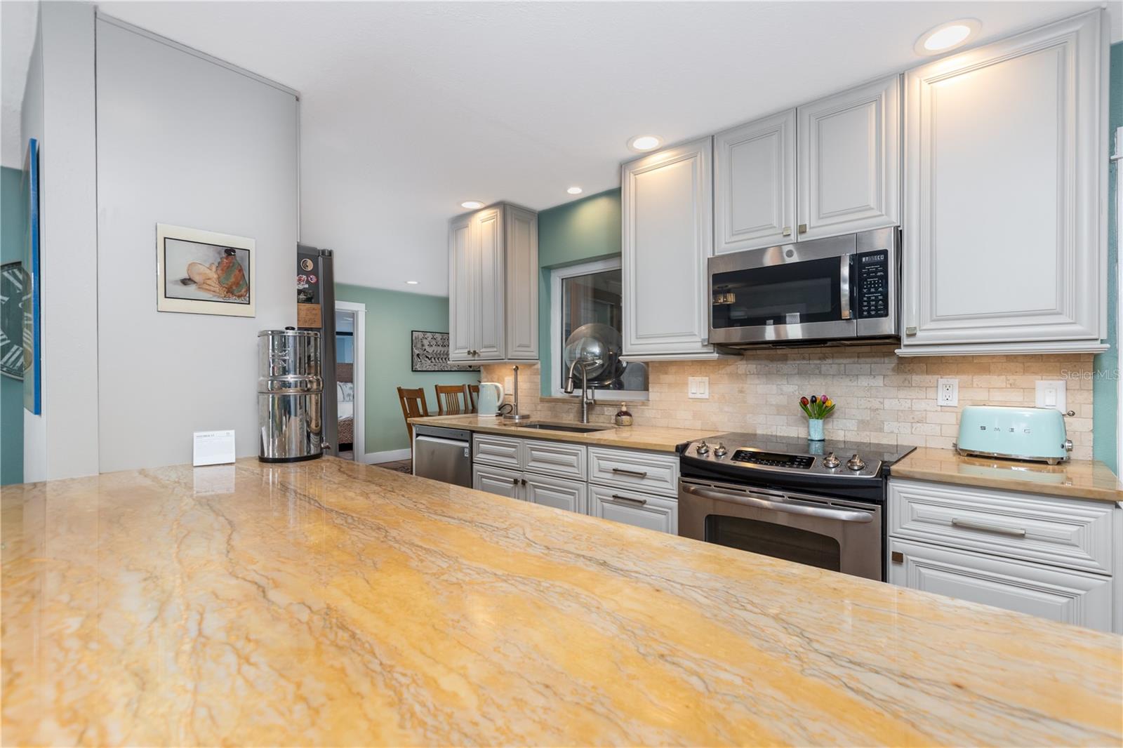 COLIN PARK - Residential