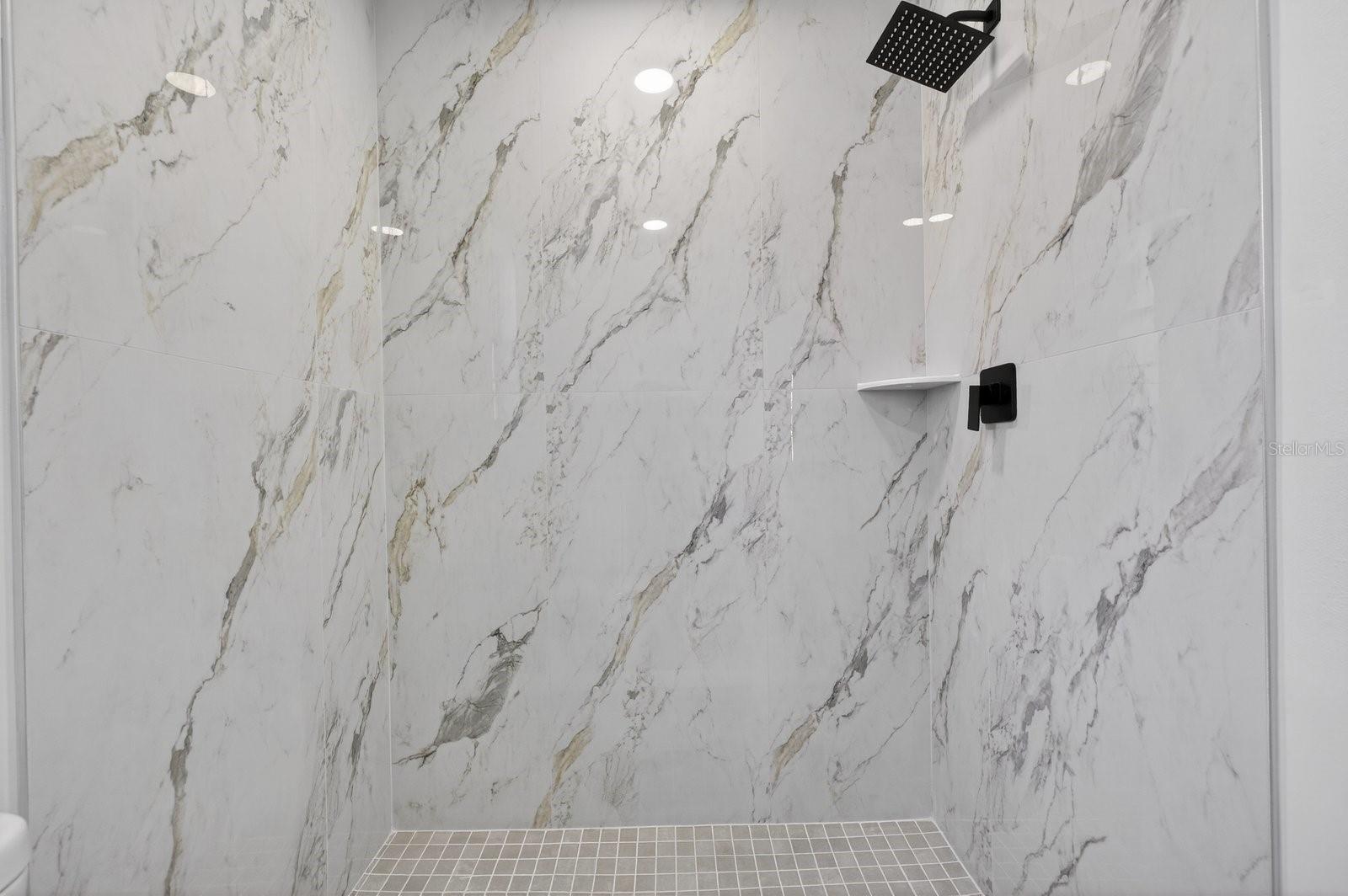 EMBASSY HILLS - Residential