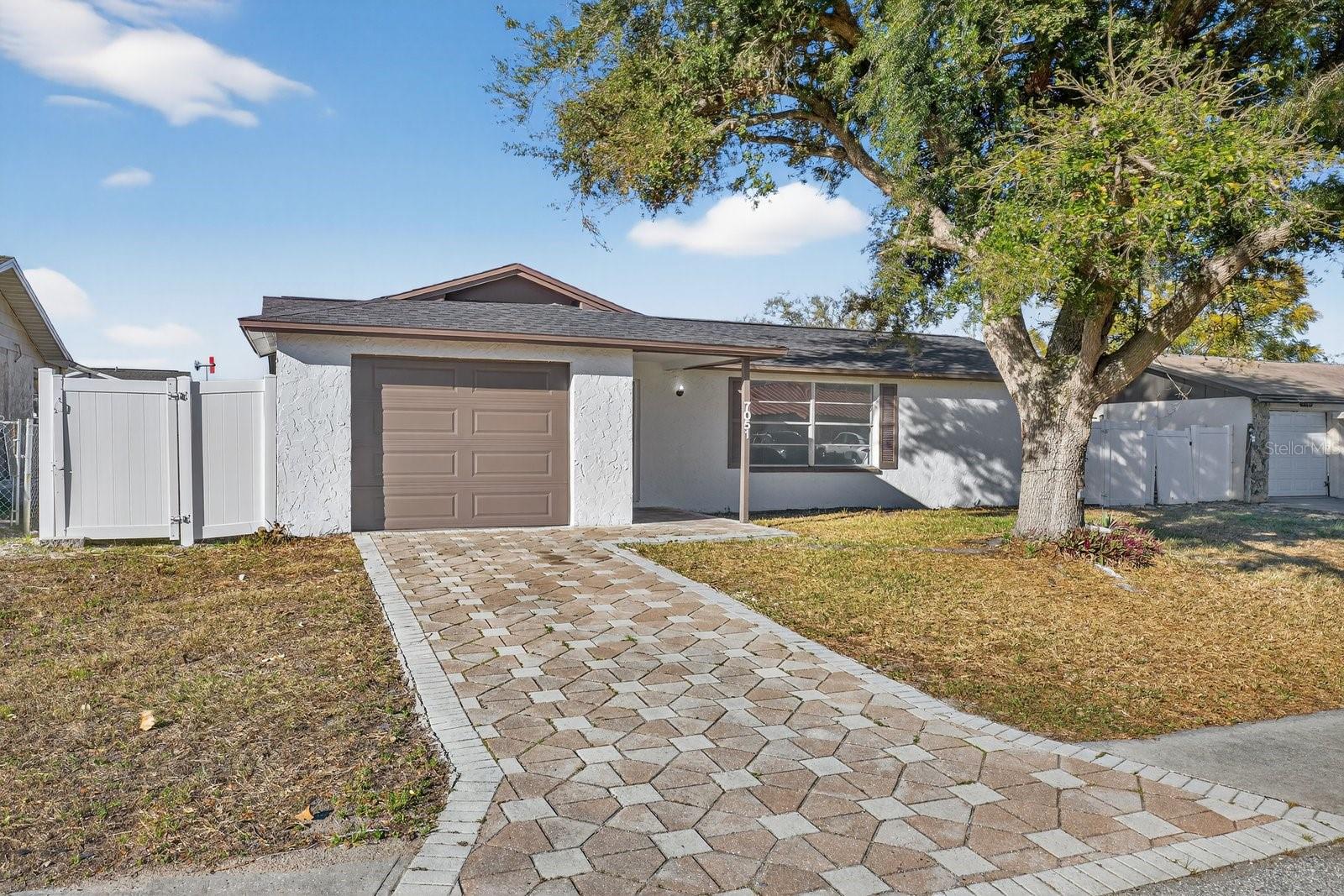 EMBASSY HILLS - Residential