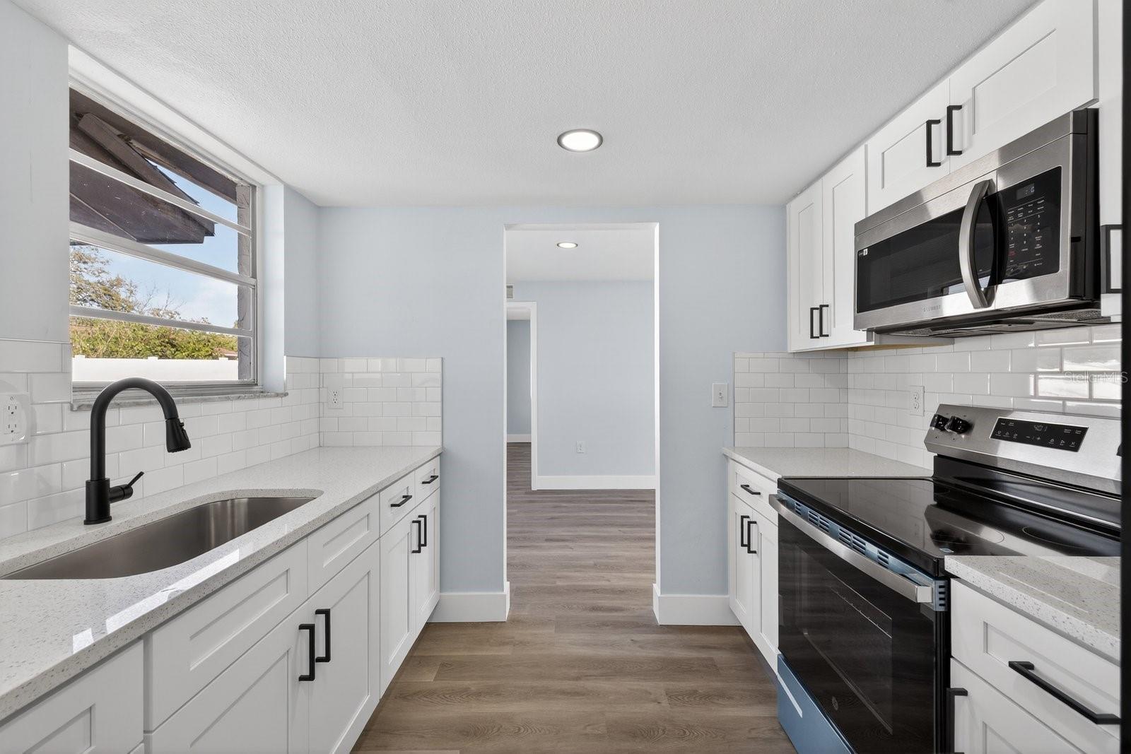 EMBASSY HILLS - Residential