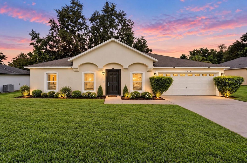Photo of 12792 SW 43 Circle, Ocala, FL 34473 (MLS # OM731881)