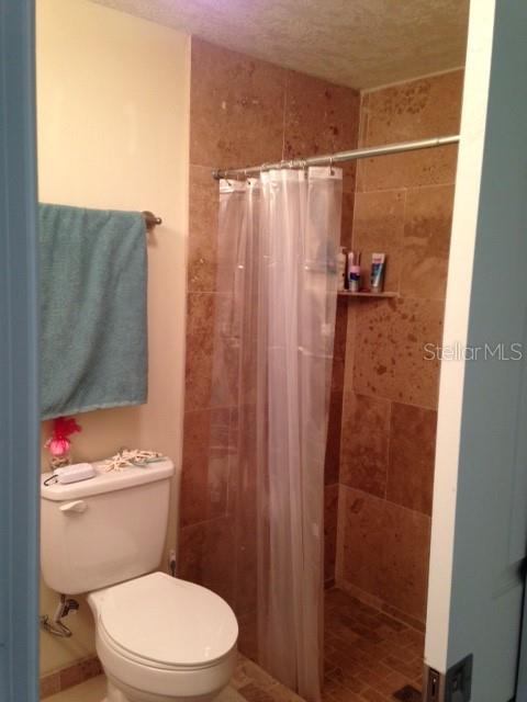 DELTONA LAKES UNIT 07 - Residential Lease