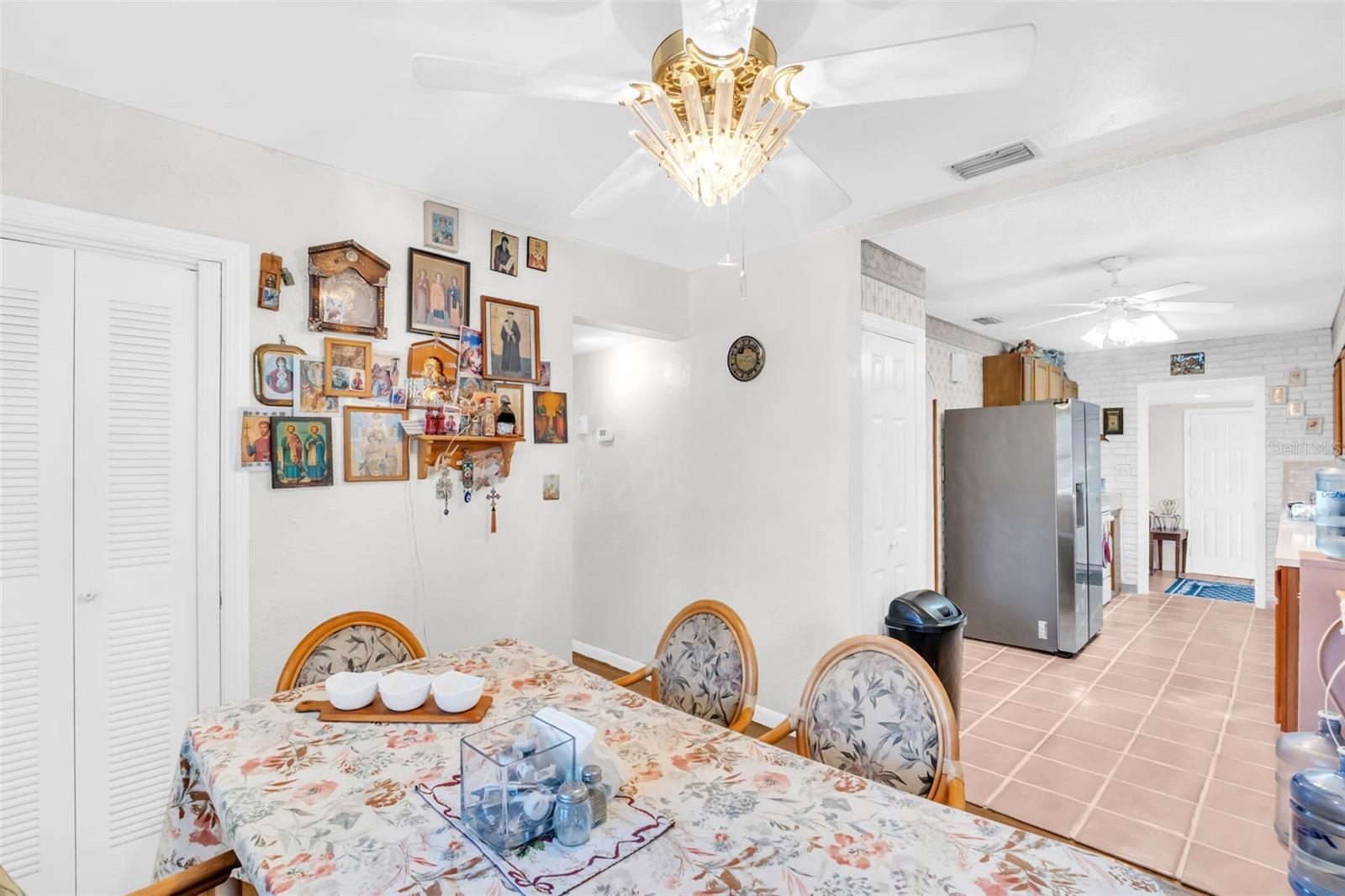 LAKE PASADENA DEV - Residential