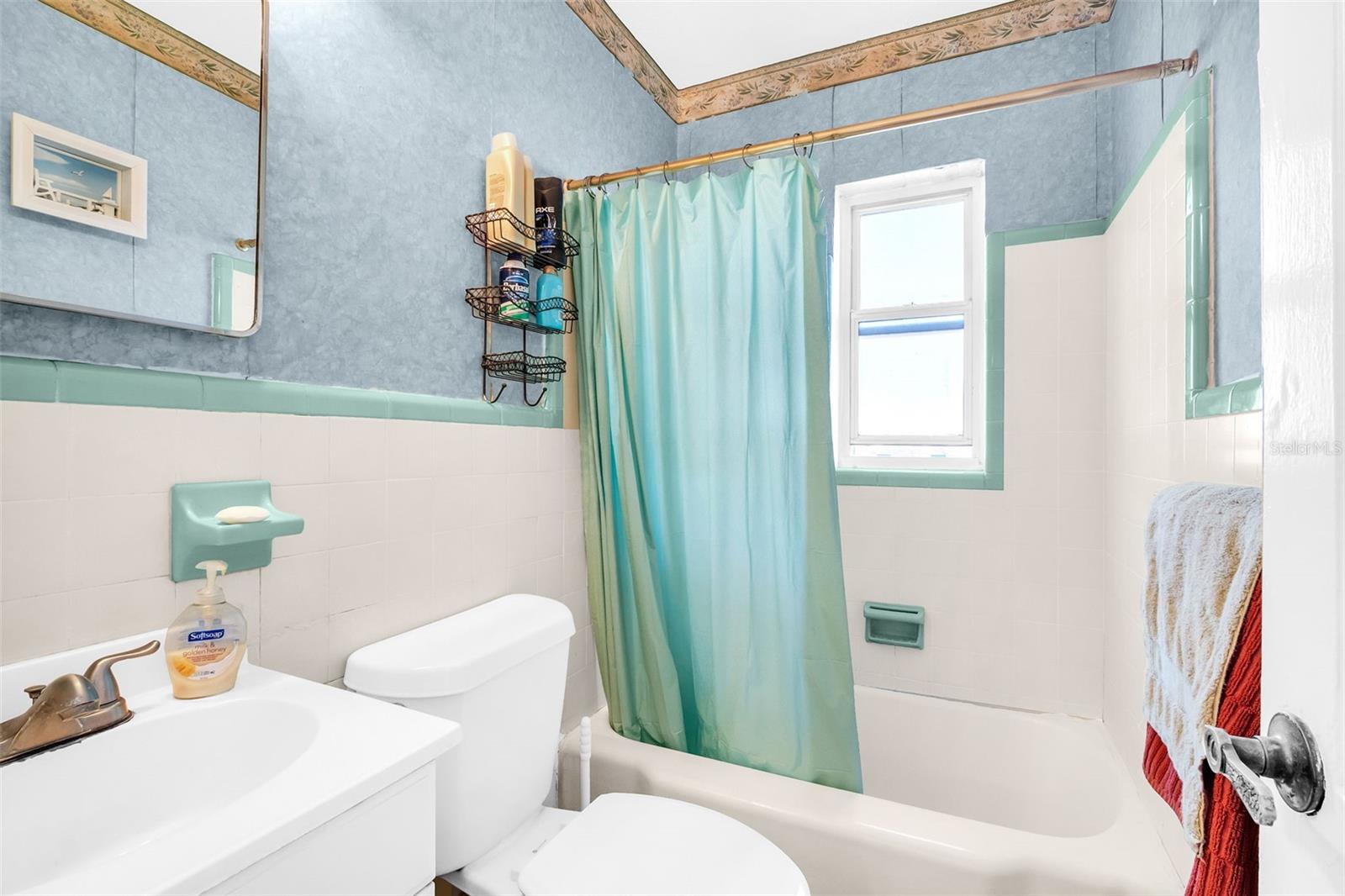 LAKE PASADENA DEV - Residential