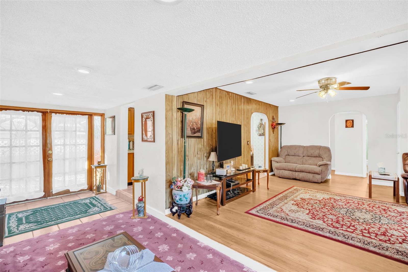 LAKE PASADENA DEV - Residential