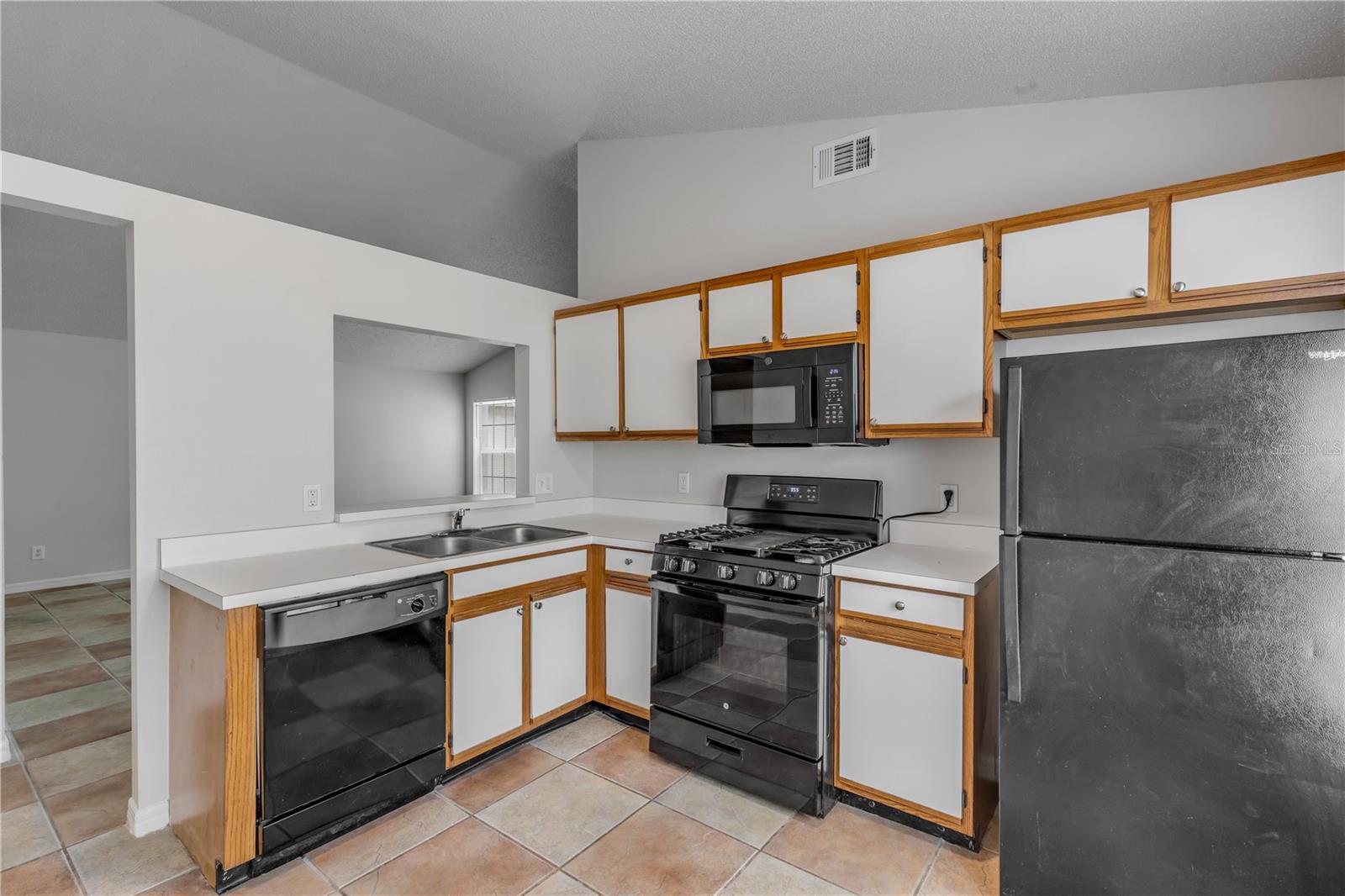 CLARCONA ESTATES - Residential