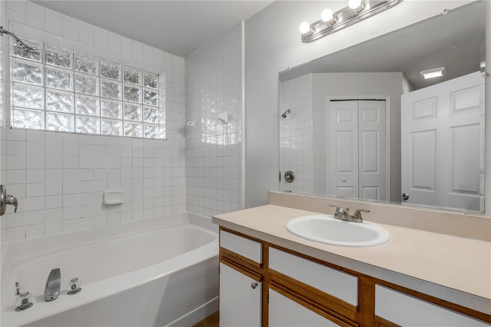 CLARCONA ESTATES - Residential