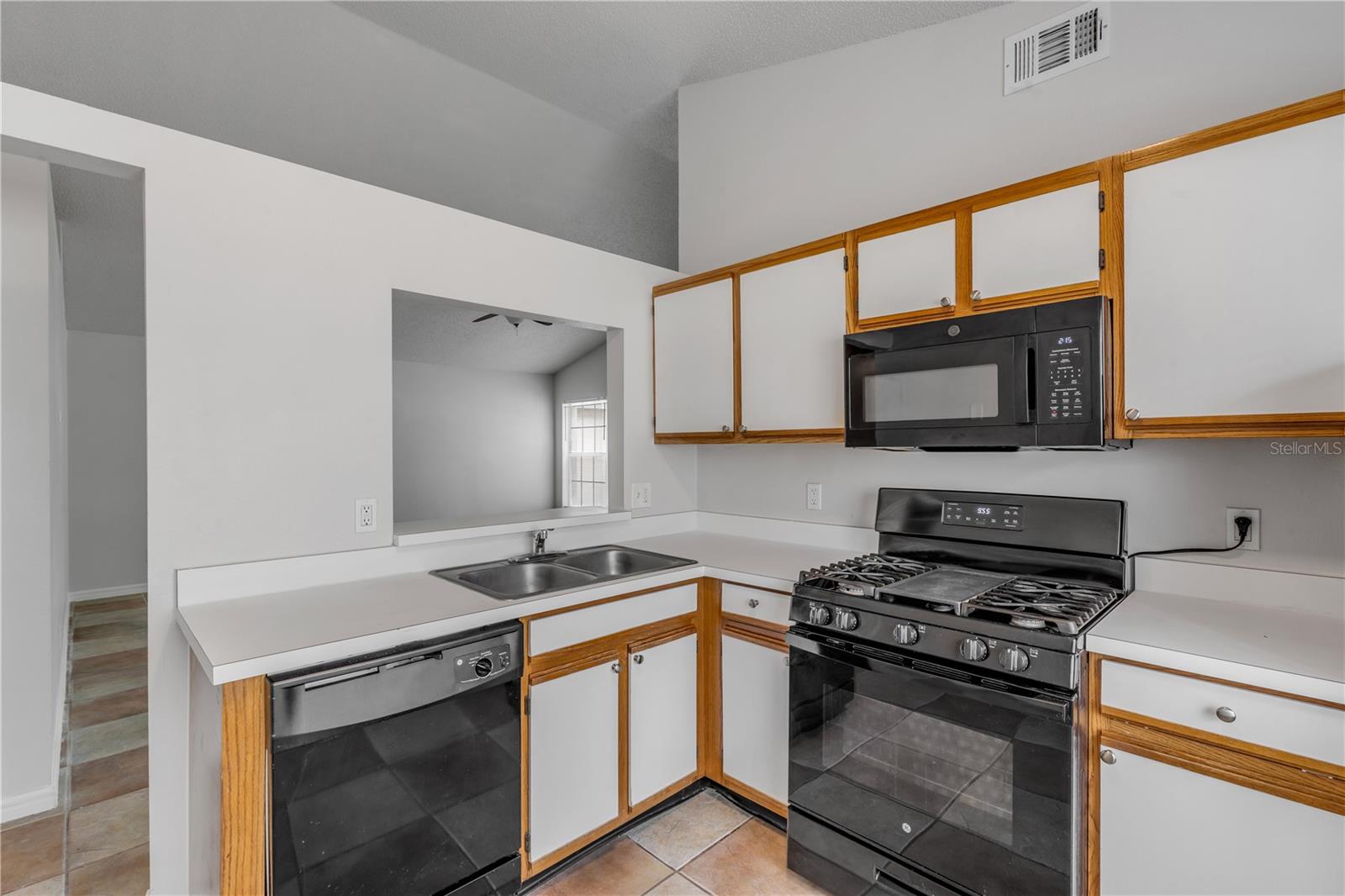 CLARCONA ESTATES - Residential