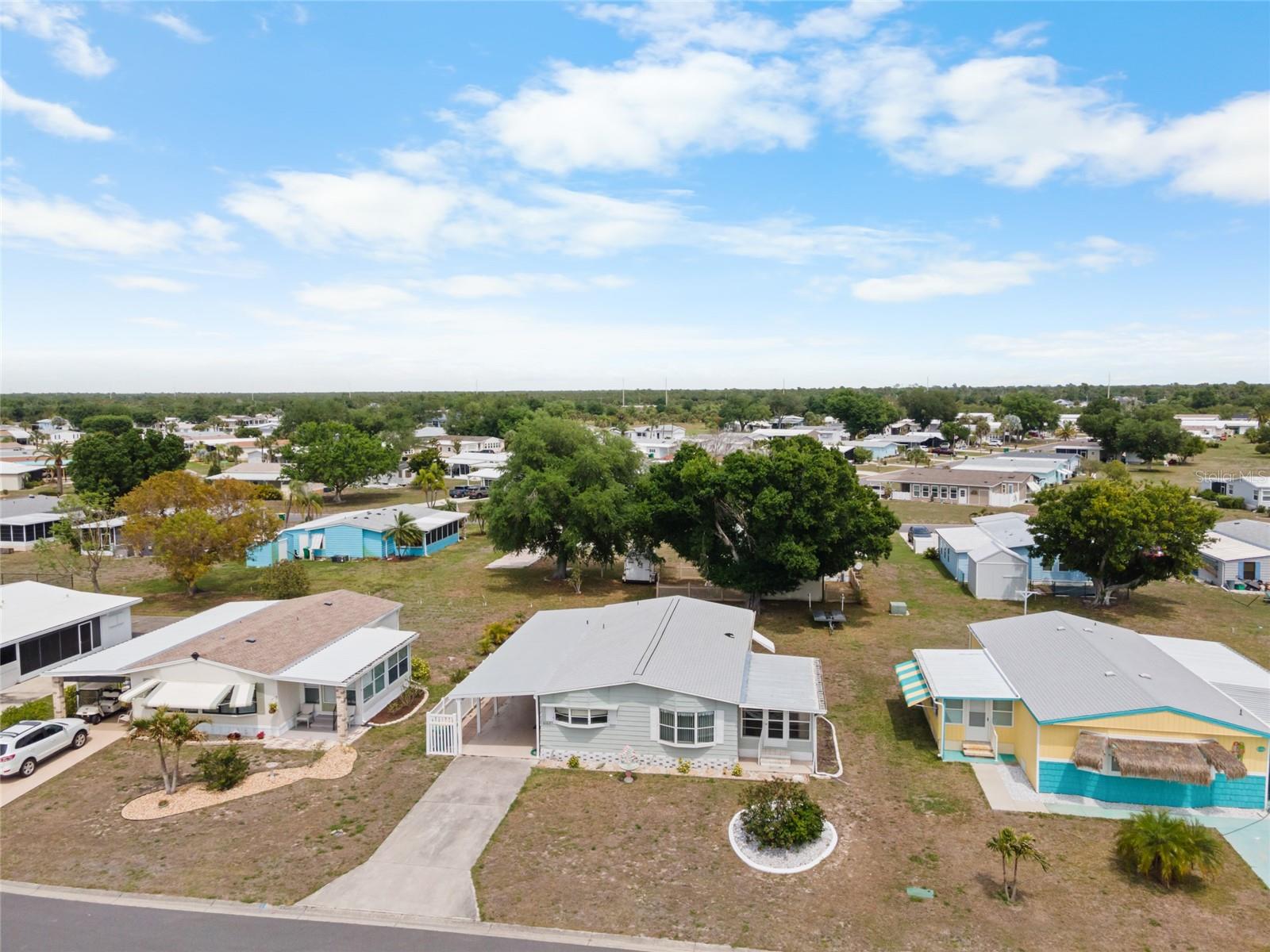 LEMON BAY ISLES PH 02 - Residential