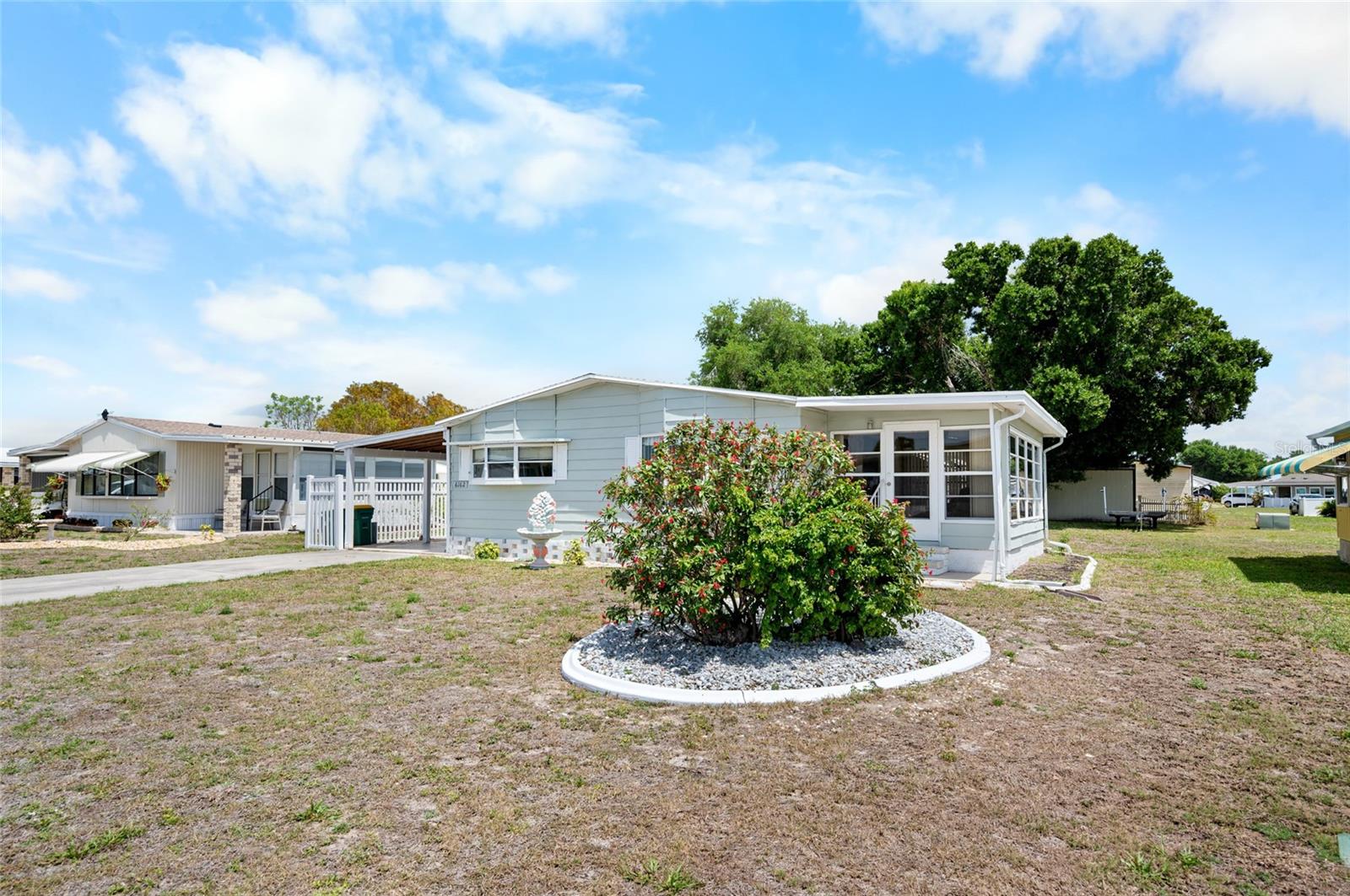 LEMON BAY ISLES PH 02 - Residential