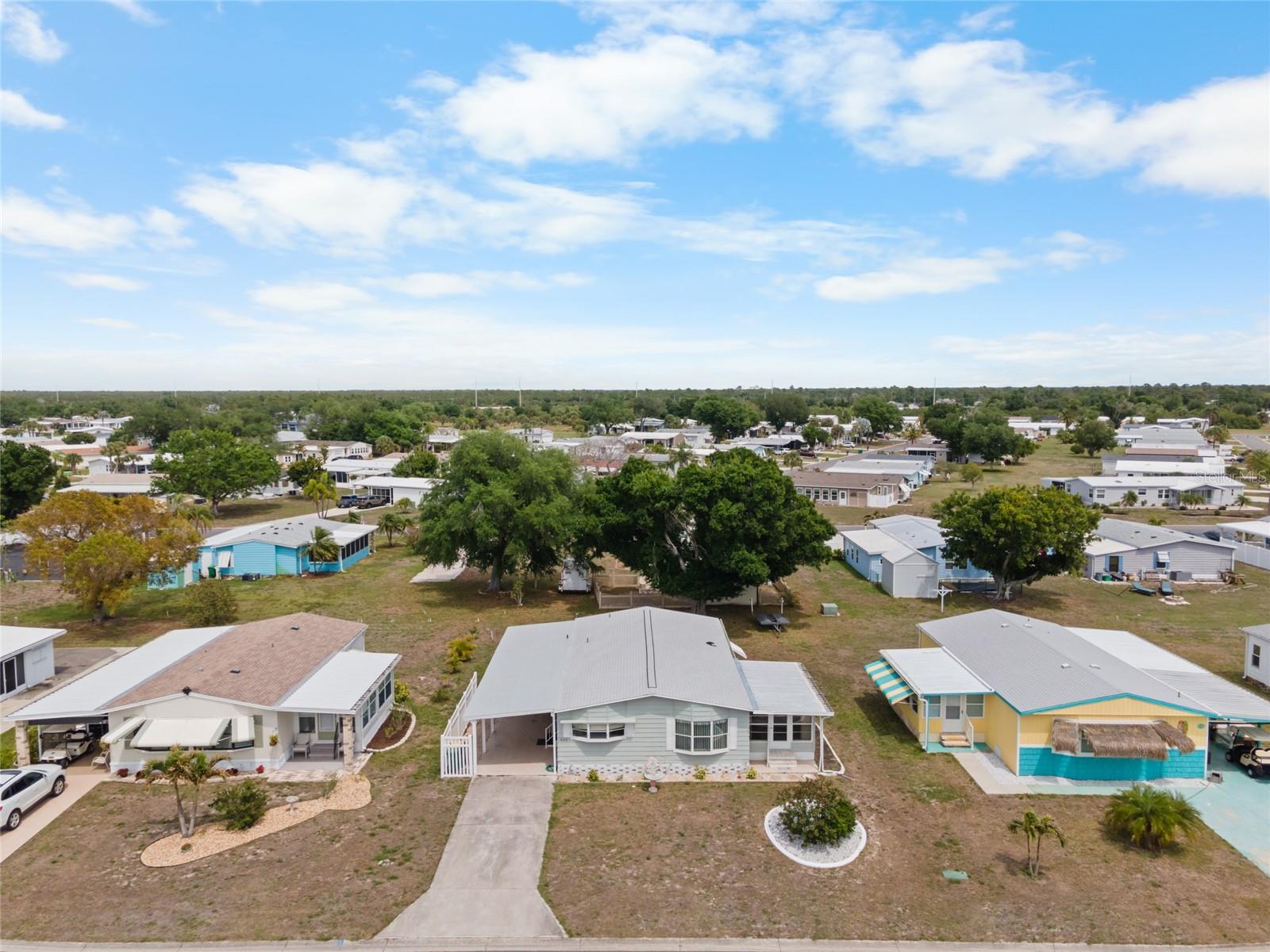 LEMON BAY ISLES PH 02 - Residential