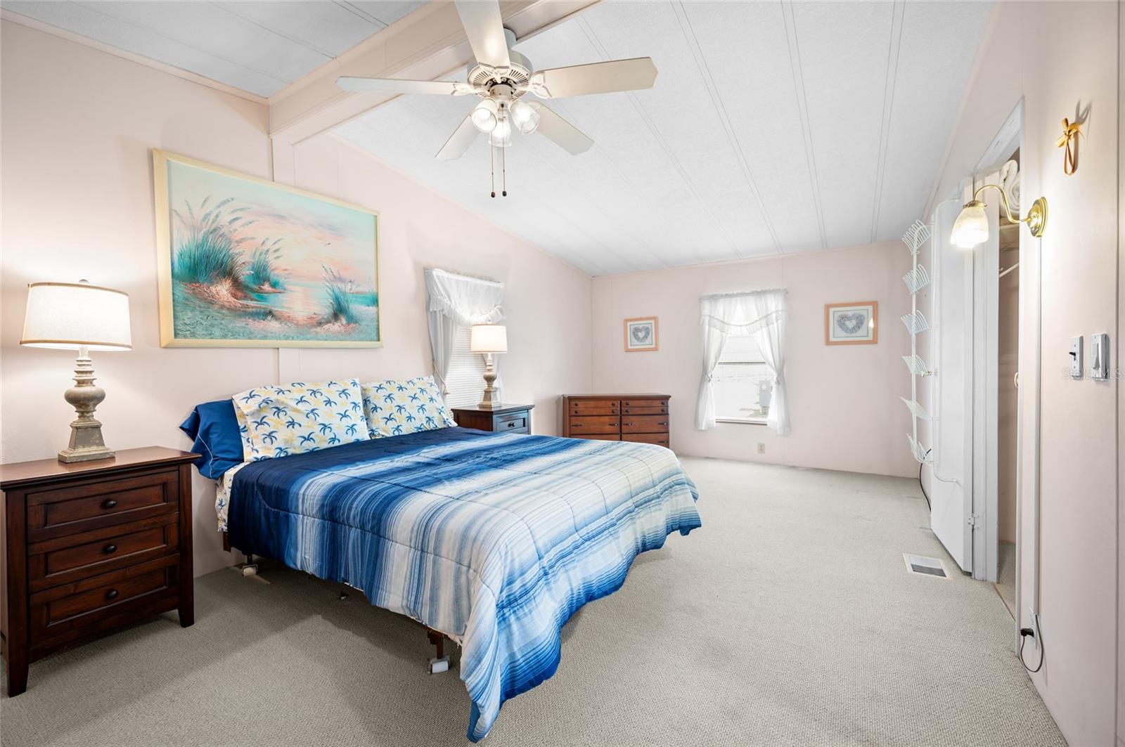 LEMON BAY ISLES PH 02 - Residential