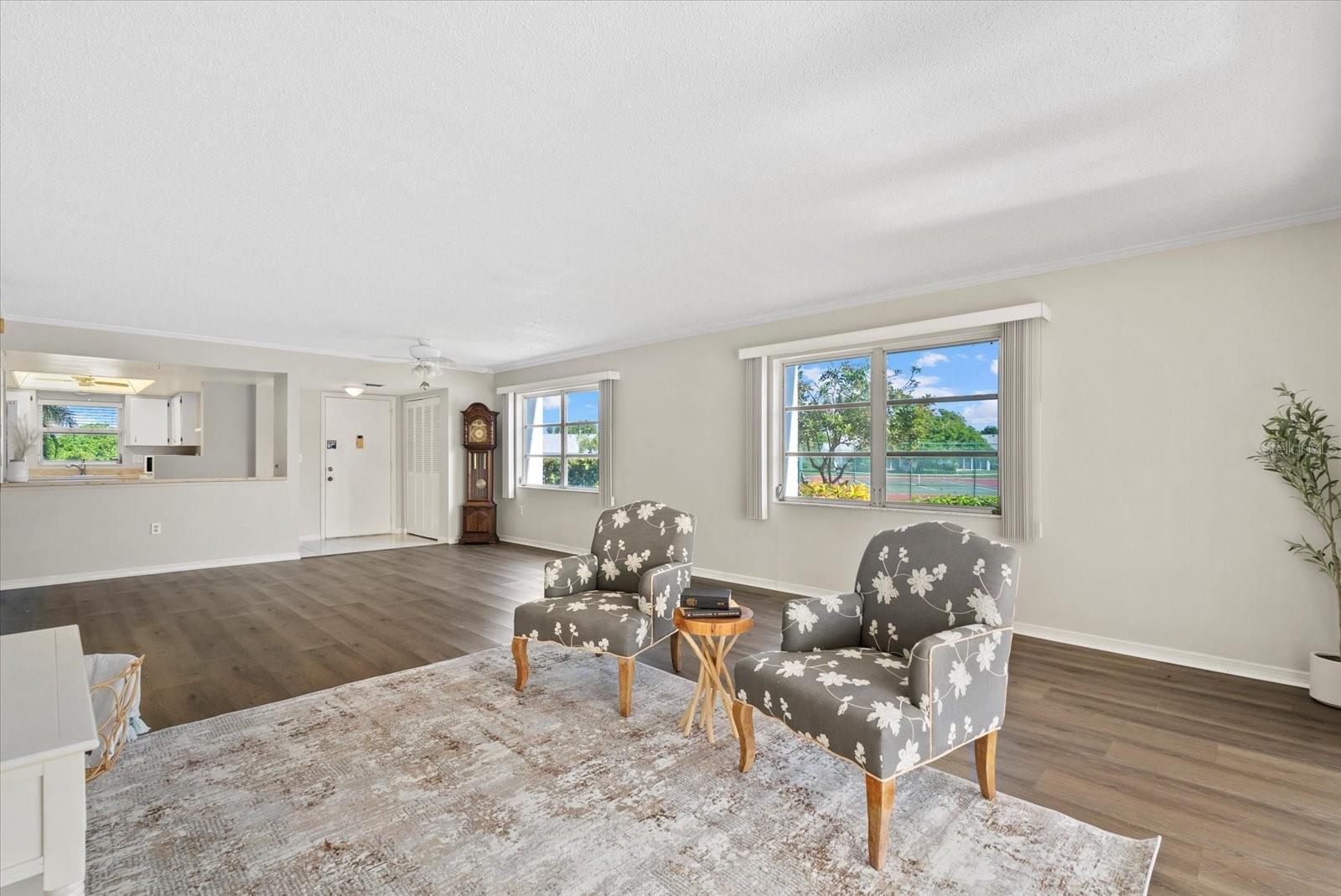 MOUNT VERNON PH 3 - Residential Lease