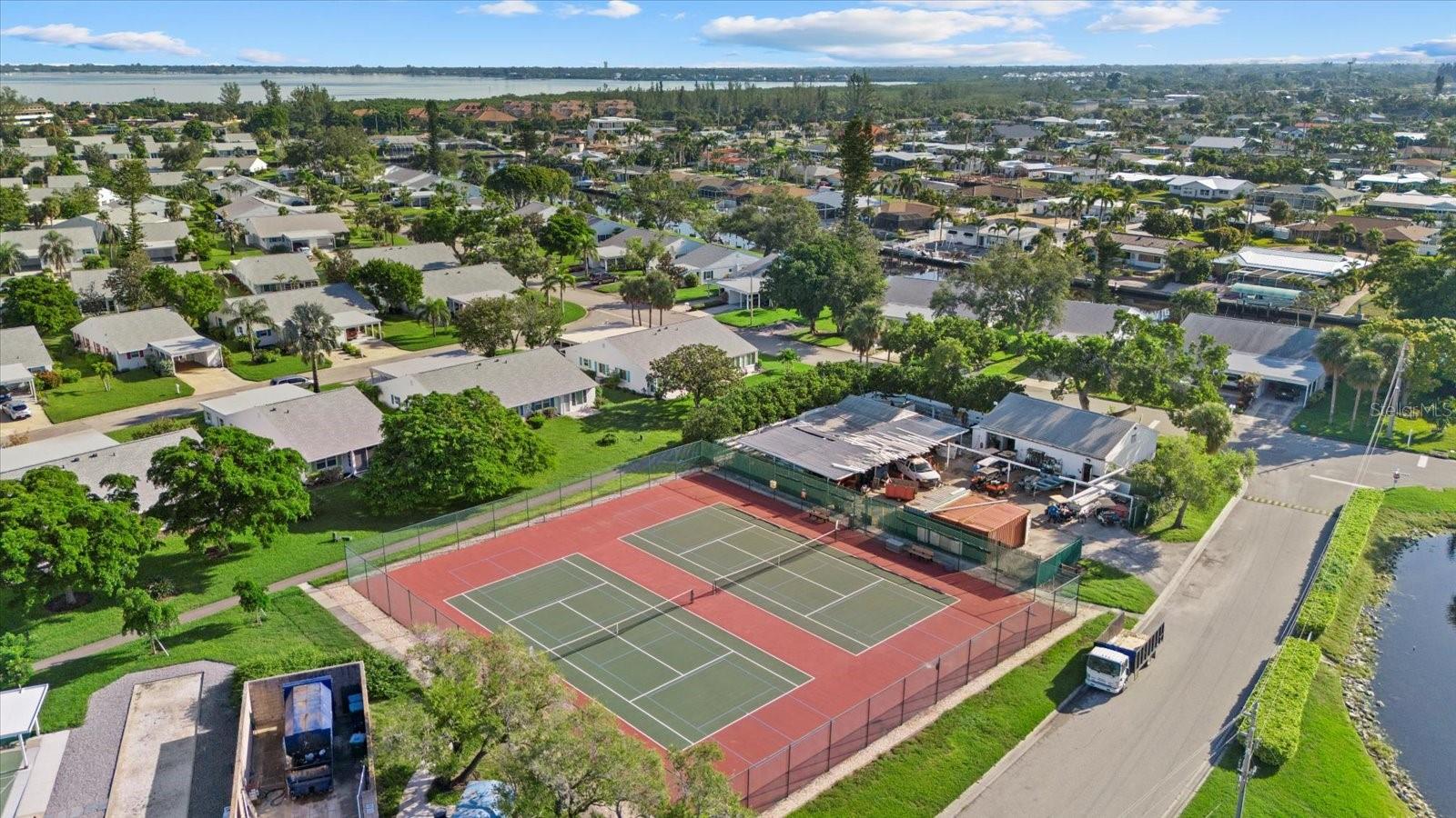 MOUNT VERNON PH 3 - Residential Lease