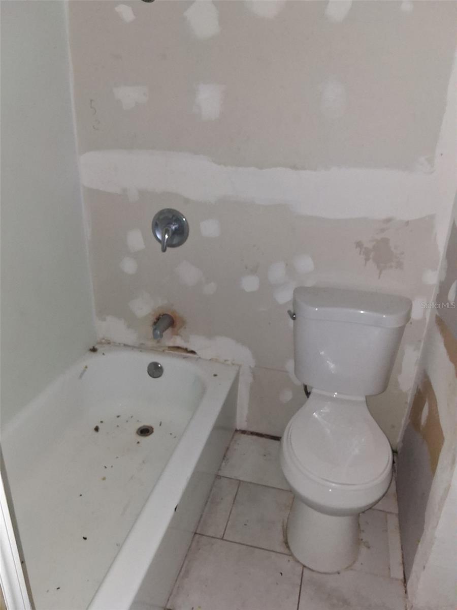 JACKSONS C E SUB - Residential