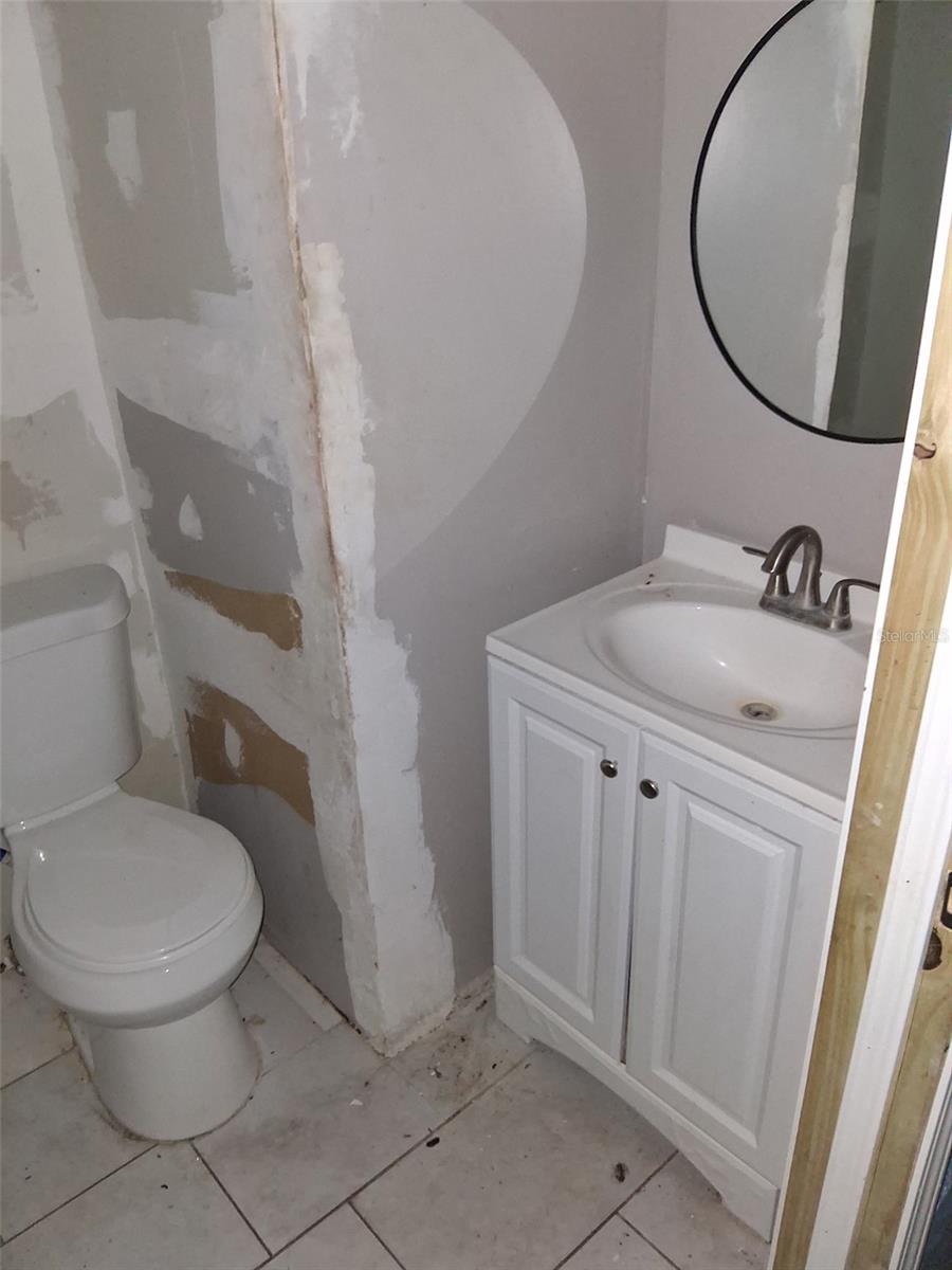 JACKSONS C E SUB - Residential