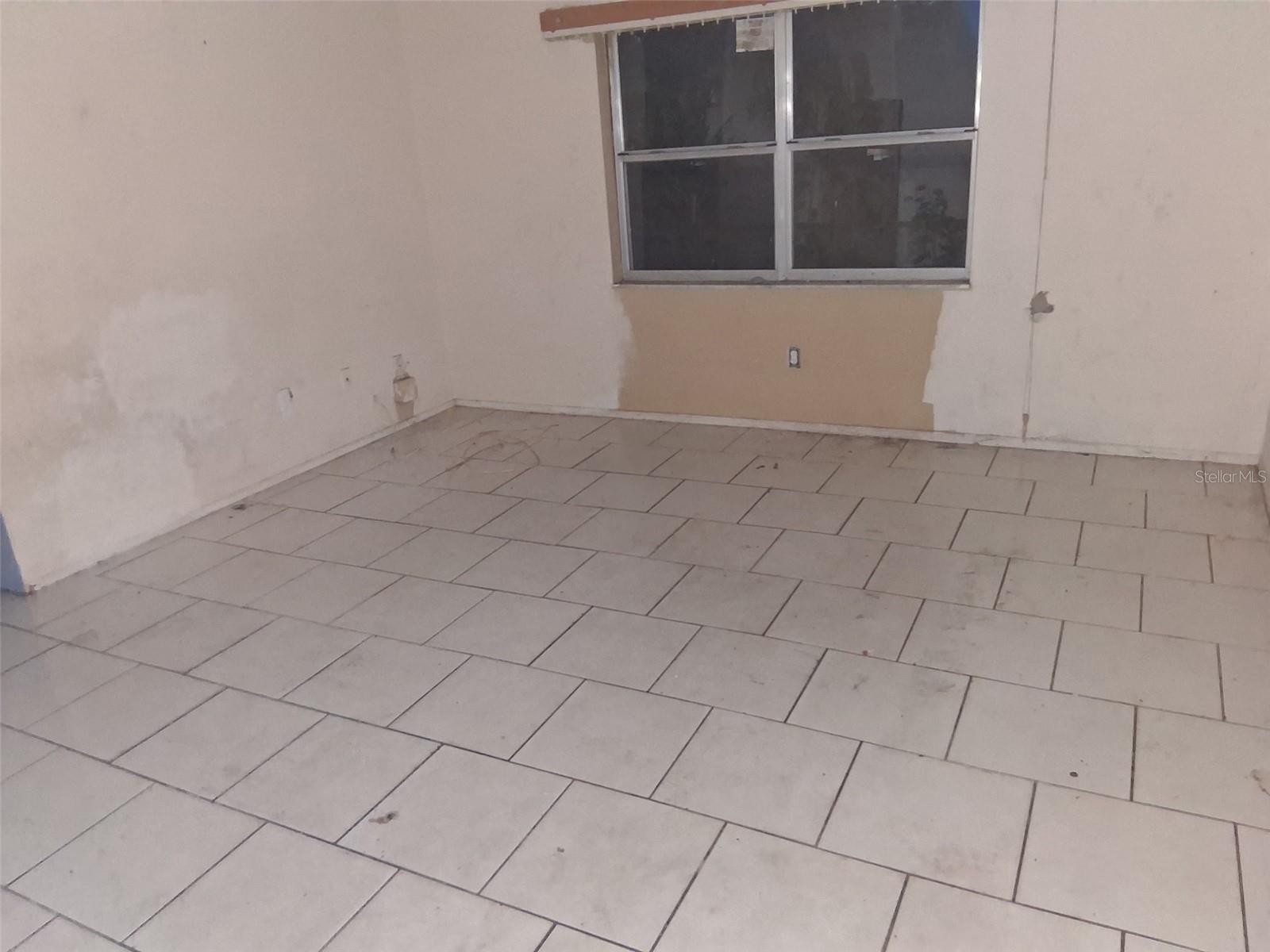 JACKSONS C E SUB - Residential