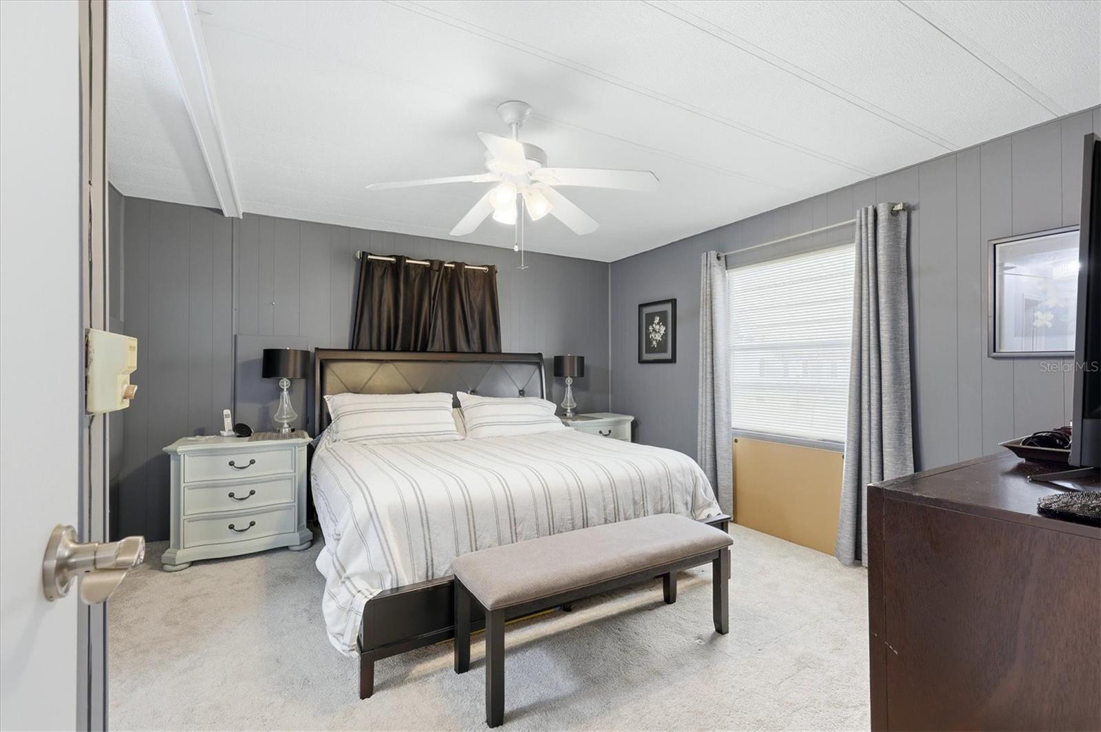 SHADOW BROOK MOBILE HOME - Residential