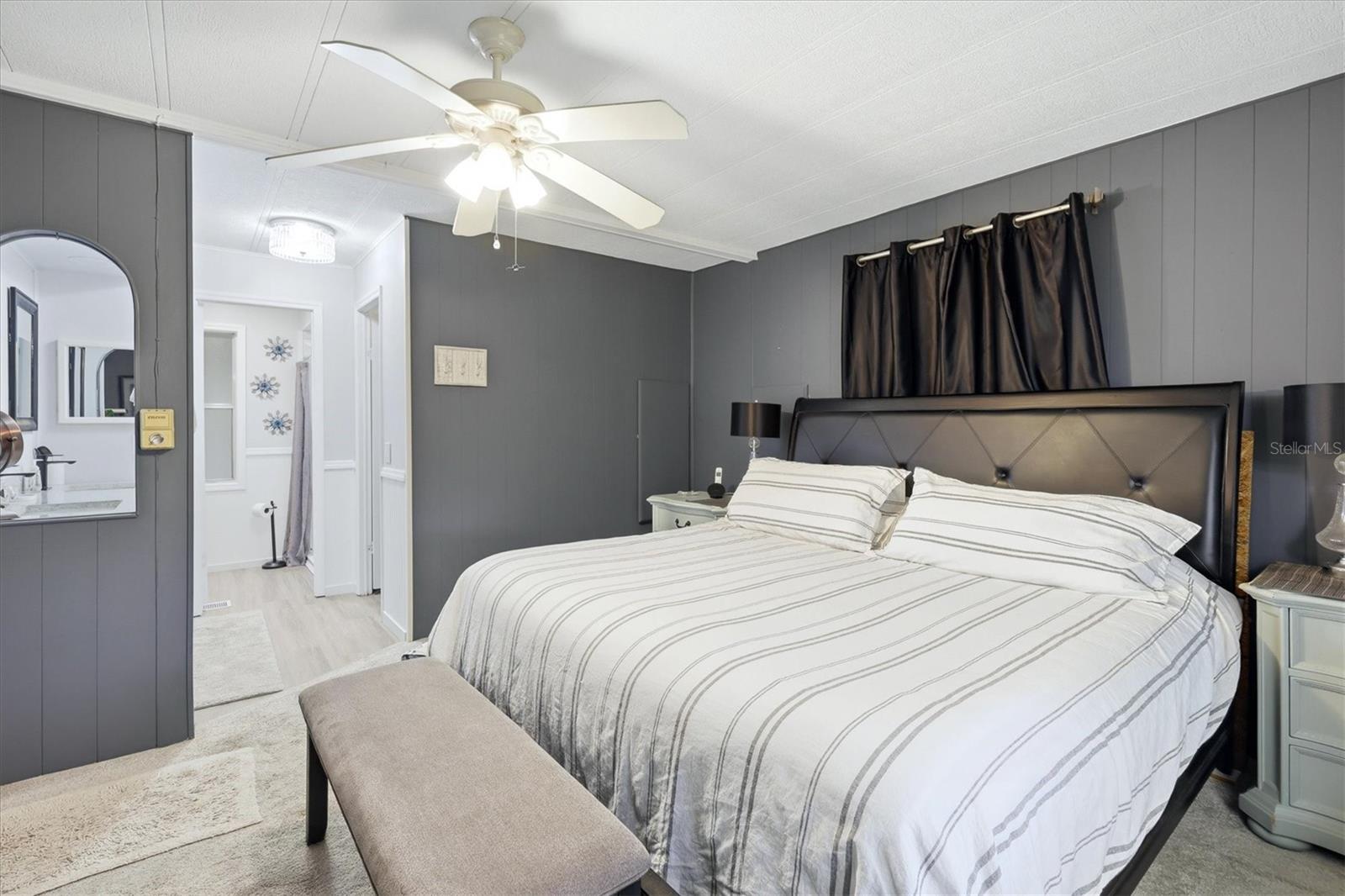 SHADOW BROOK MOBILE HOME - Residential