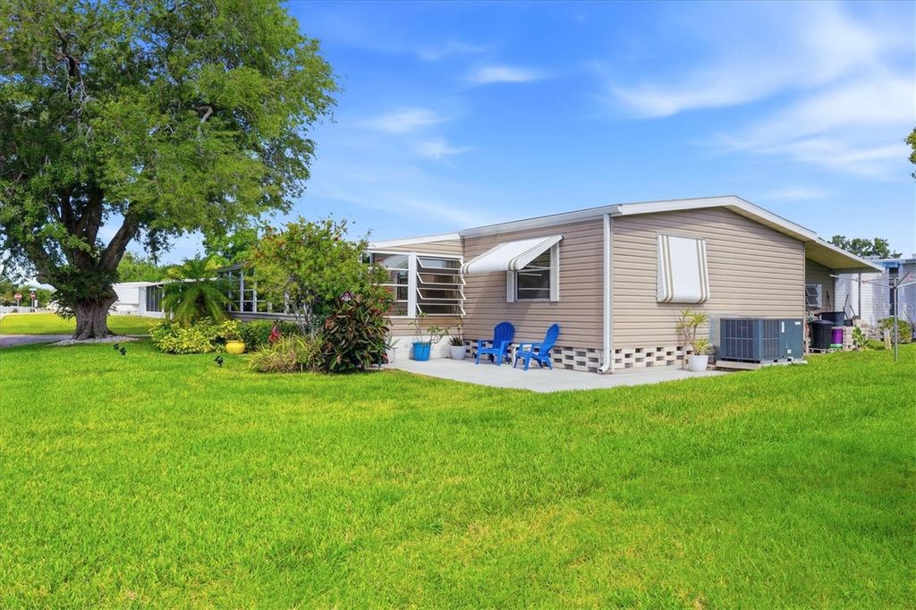 Photo of 6710 36th Avenue E #121, Palmetto, FL 34221 (MLS # A4689719)