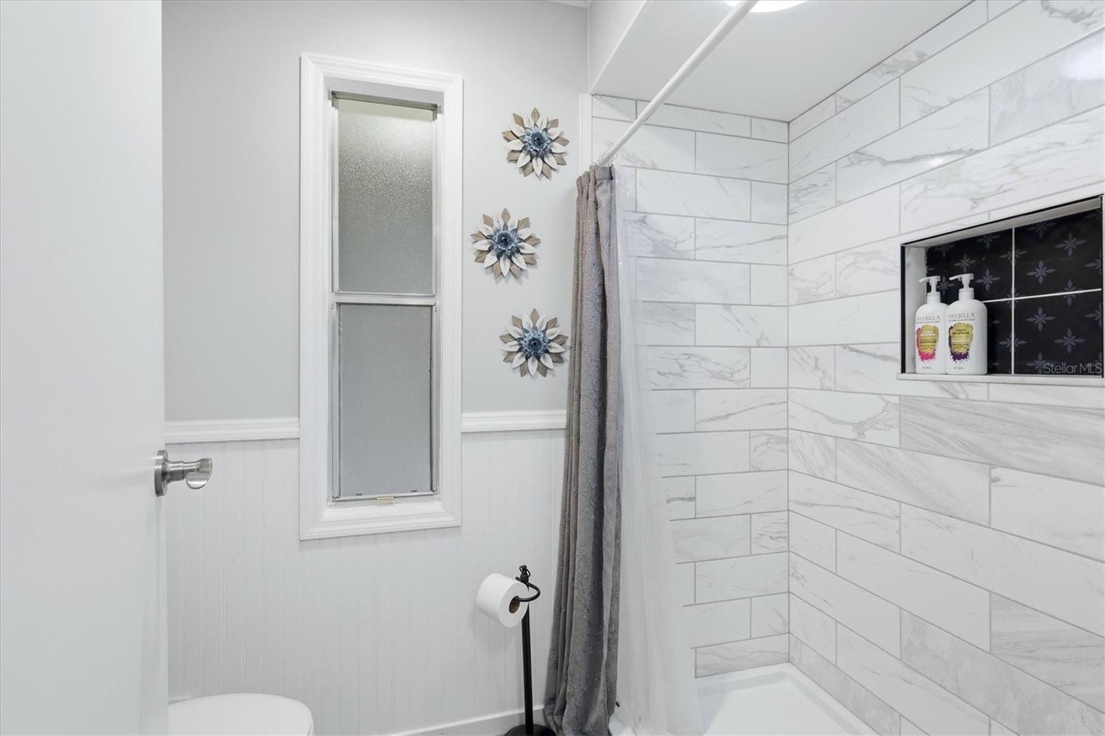 SHADOW BROOK MOBILE HOME - Residential