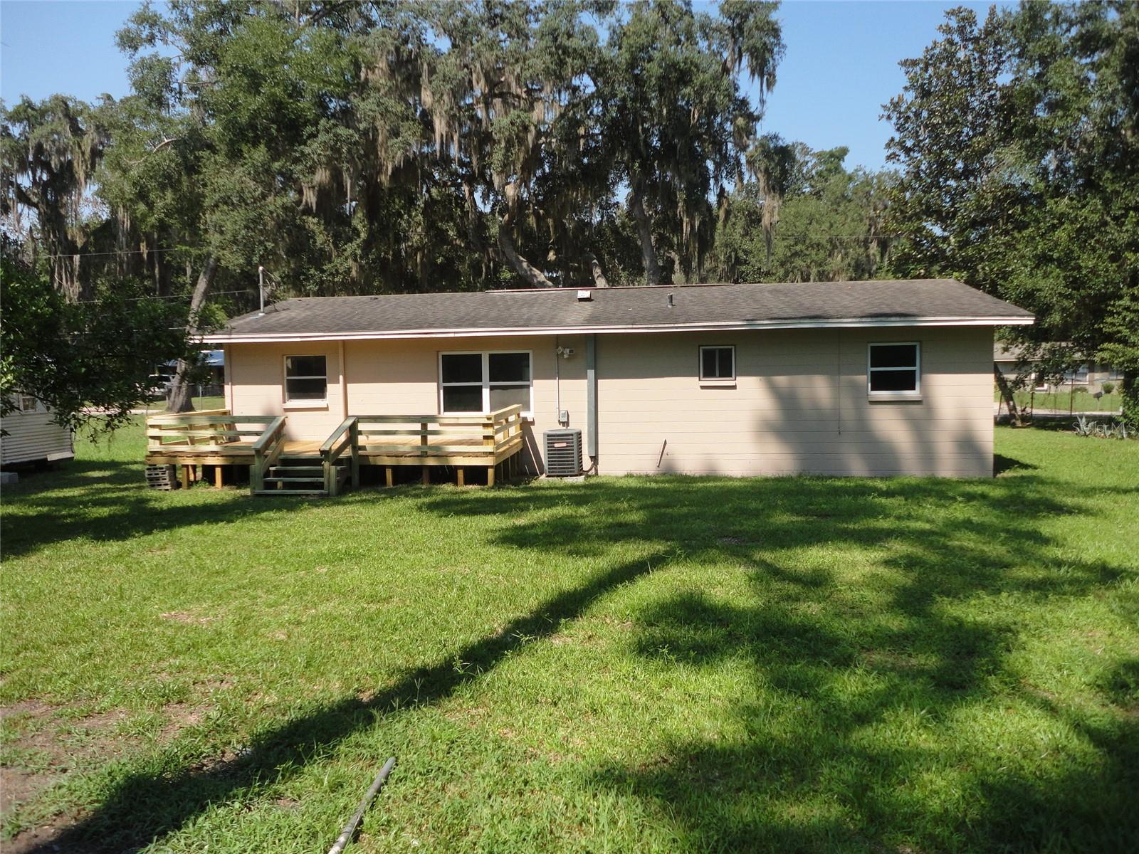 2221 SE 44TH TERRACE