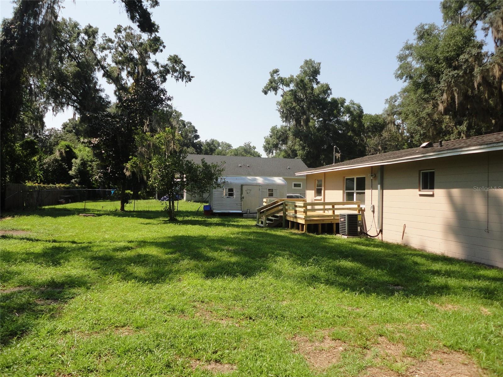 2221 SE 44TH TERRACE