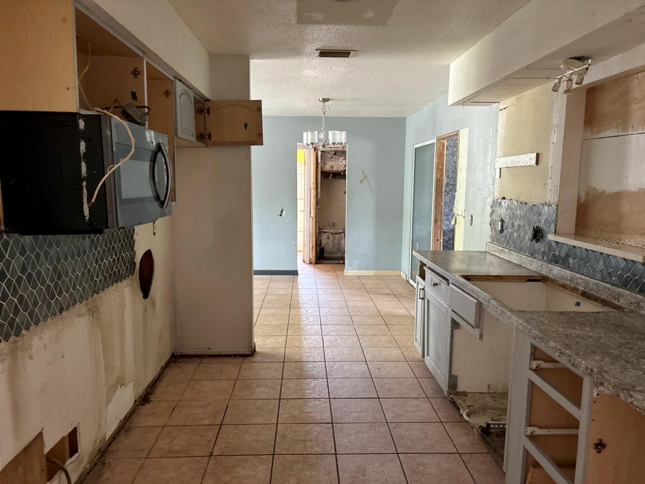 CIMARRON ACRES - Residential