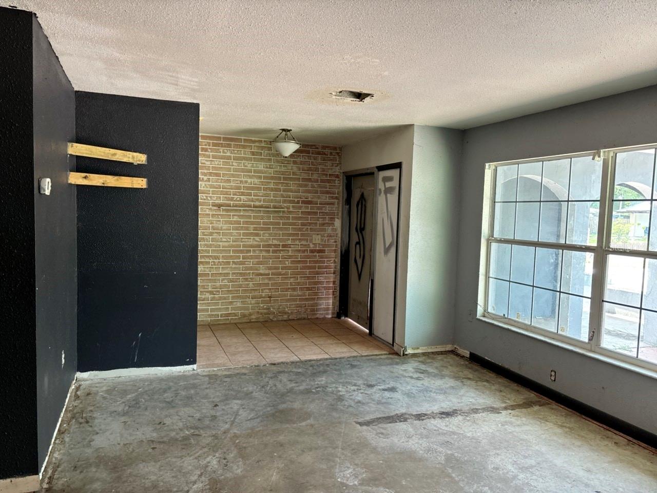 CIMARRON ACRES - Residential