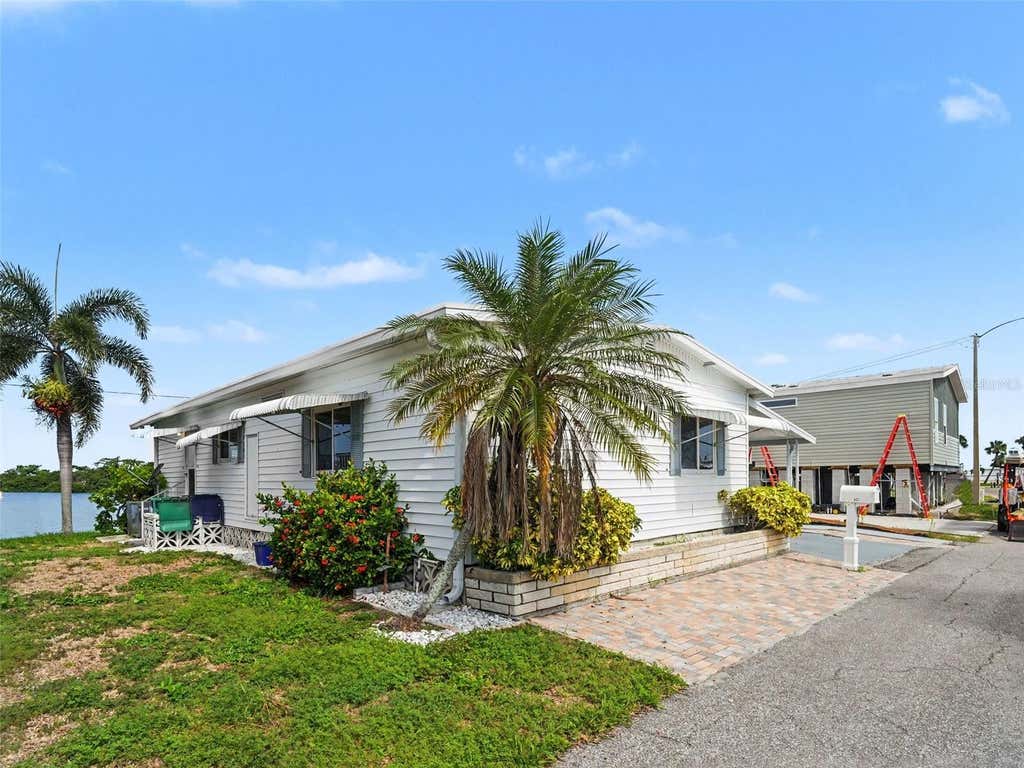 Photo of 323 Terra Ceia Drive, Palmetto, FL 34221 (MLS # A4704284)