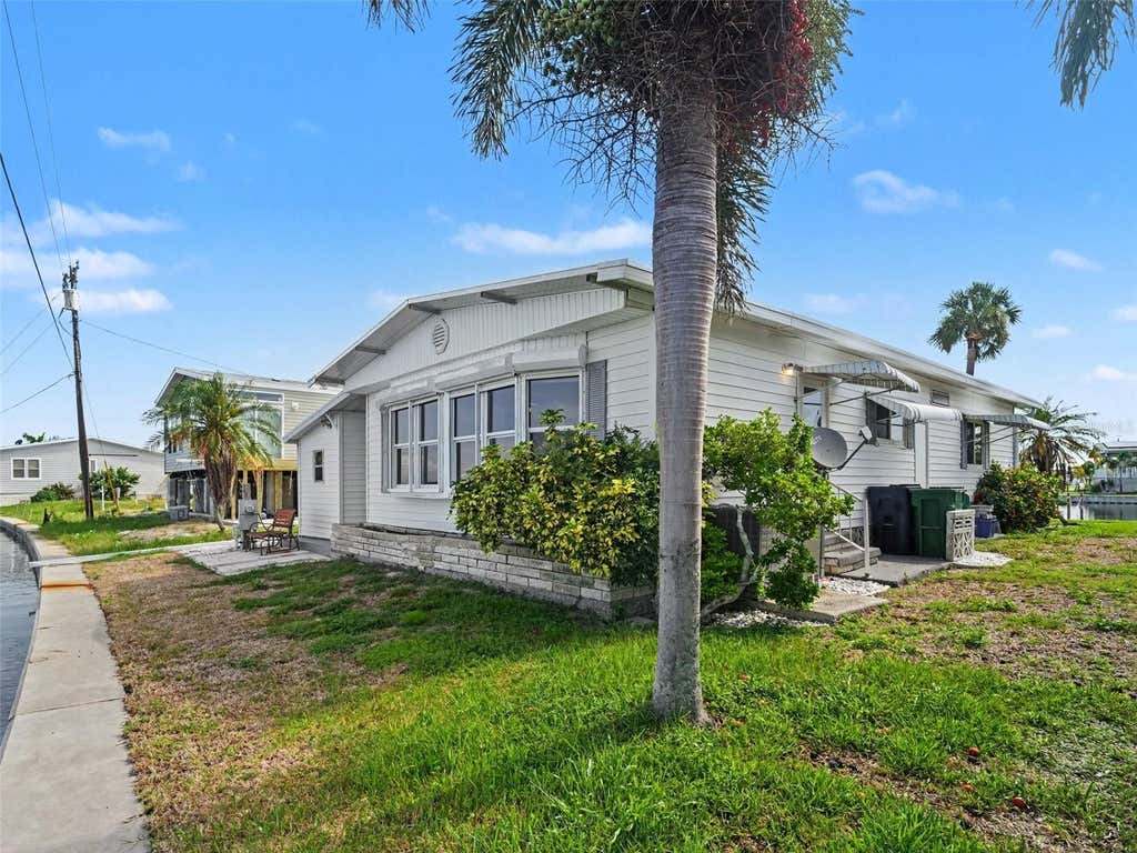 Photo of 323 Terra Ceia Drive, Palmetto, FL 34221 (MLS # A4704284)